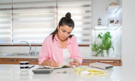 What’s the Best Way to Help a Family Member in Financial Straits? What’s the Best Way to Help a Family Member in Financial Straits?