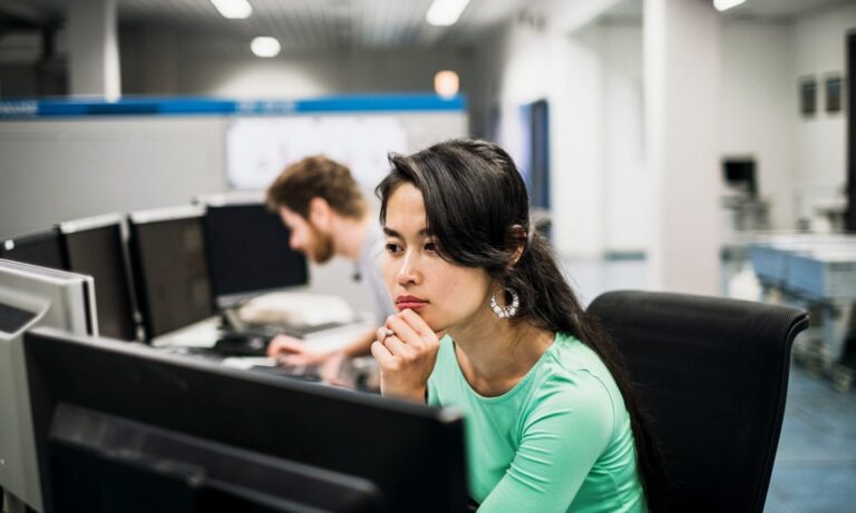 Stalled At Work? 3 Tips to Take Control of Your Career Growth Stalled At Work? 3 Tips to Take Control of Your Career Growth